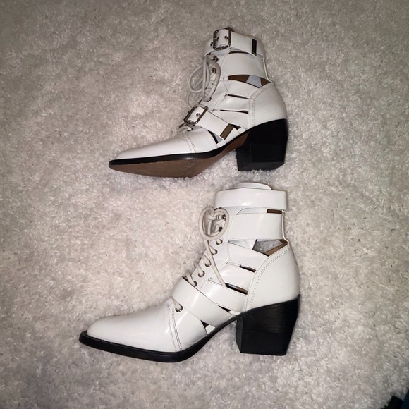 Chloé White Cut-Out Lace-Up Ankle Boots with Buckles for Women - Picture 4 of 8